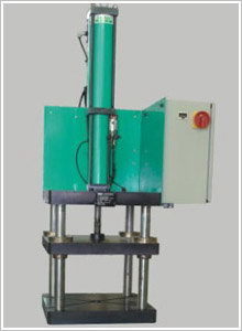 找氣液增力缸-氣液增壓缸價(jià)格/上海達(dá)諾爾機(jī)械設(shè)備的四柱式?jīng)_壓機(jī)MA/MAG系列-四柱式?jīng)_壓機(jī)價(jià)格_四柱式?jīng)_壓機(jī)廠家價(jià)格、圖片、詳情,上一比多_一比多產(chǎn)品庫(kù)